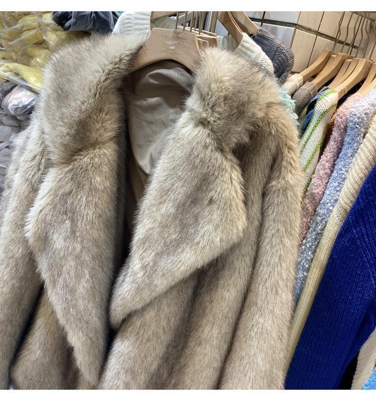 Manteau Femme Mi-Long en Fourrure de Renard – Élégance et Style - Vestico