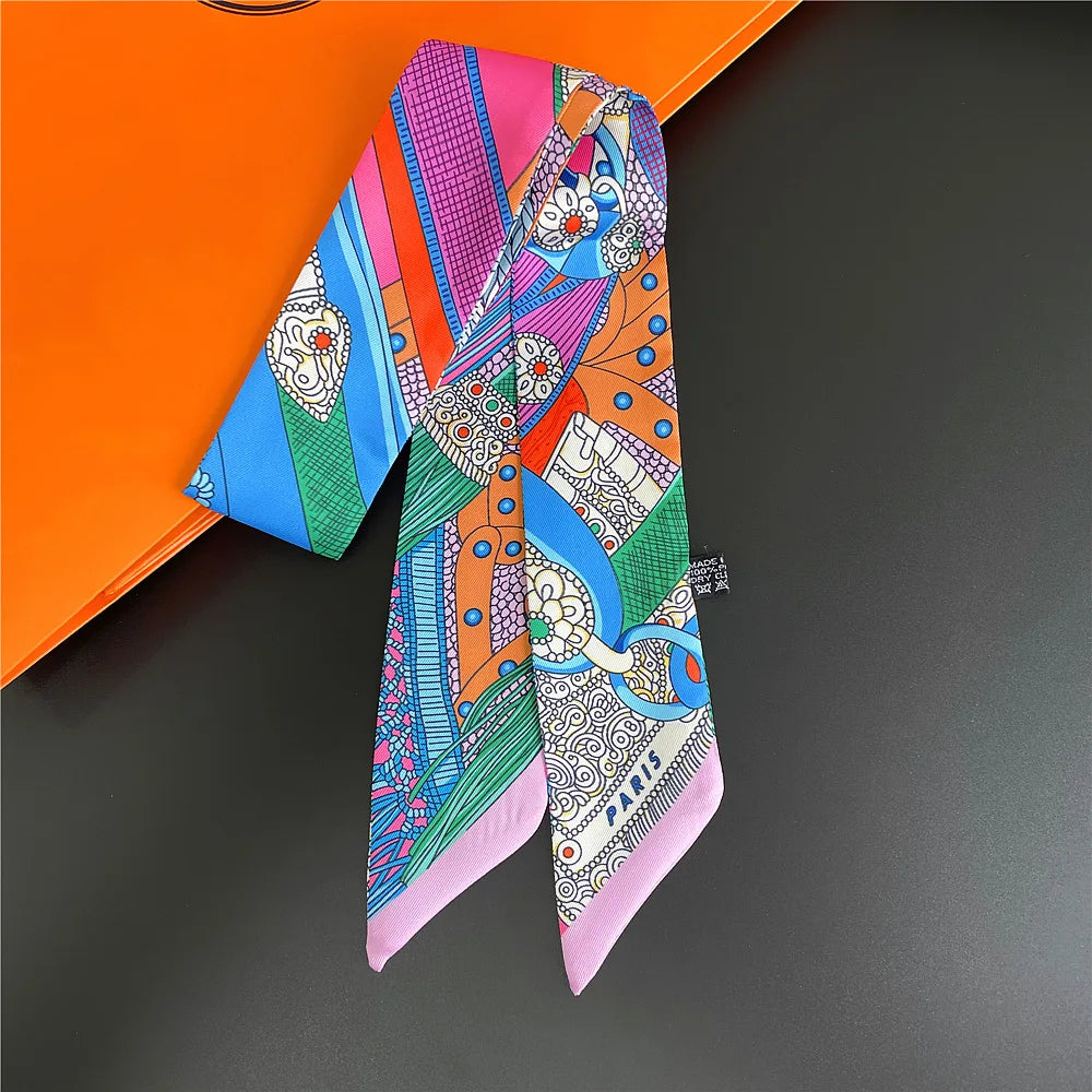 Foulard Femme Imprimé – Écharpe Fine en Soie, Accessoire pour Sac & Cheveux