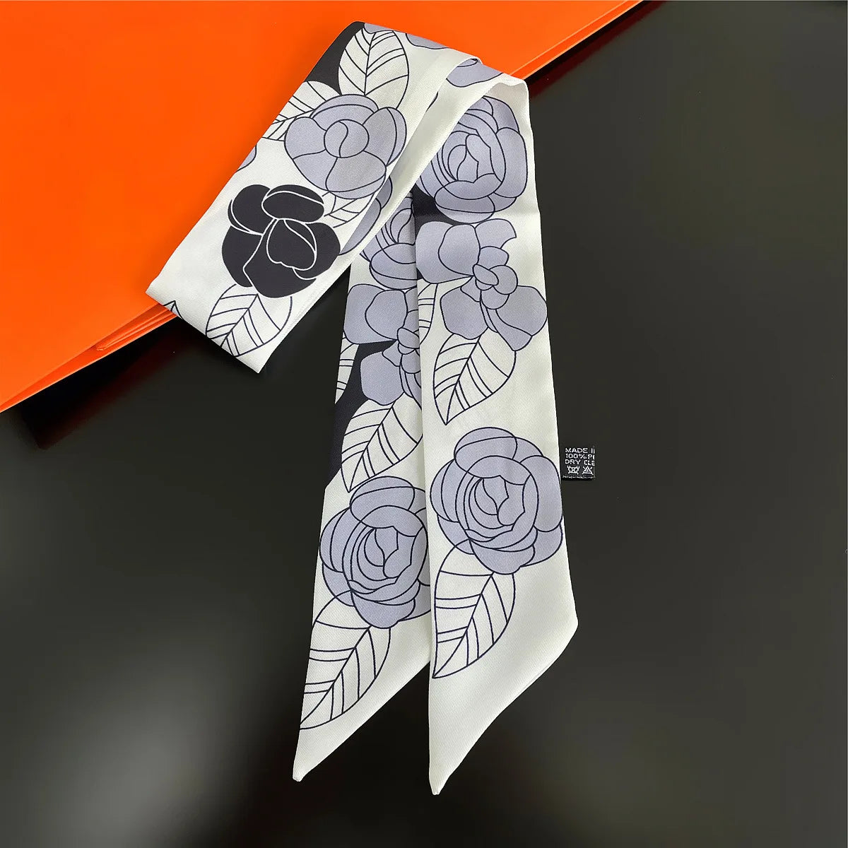 Foulard Femme Imprimé – Écharpe Fine en Soie, Accessoire pour Sac & Cheveux - Vestico