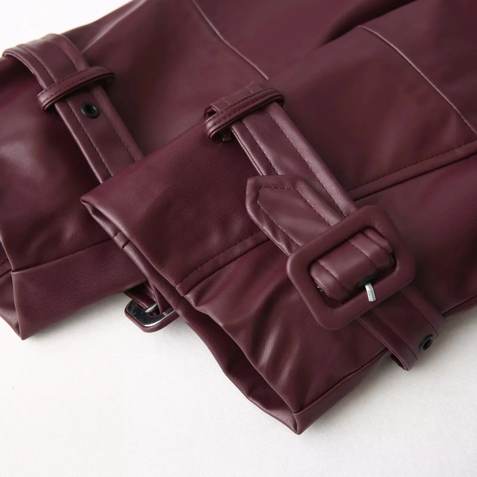 Veste PU Rouge Vin Femme – Style Street & Slim Fit - Vestico