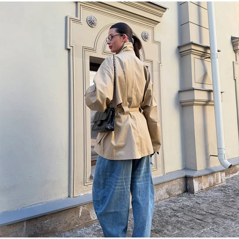 Trench Court Ceinturé Femme – Élégance Khaki - Vestico