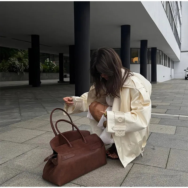 Trench Court Femme – Double Boutonnage & Lacets - Vestico