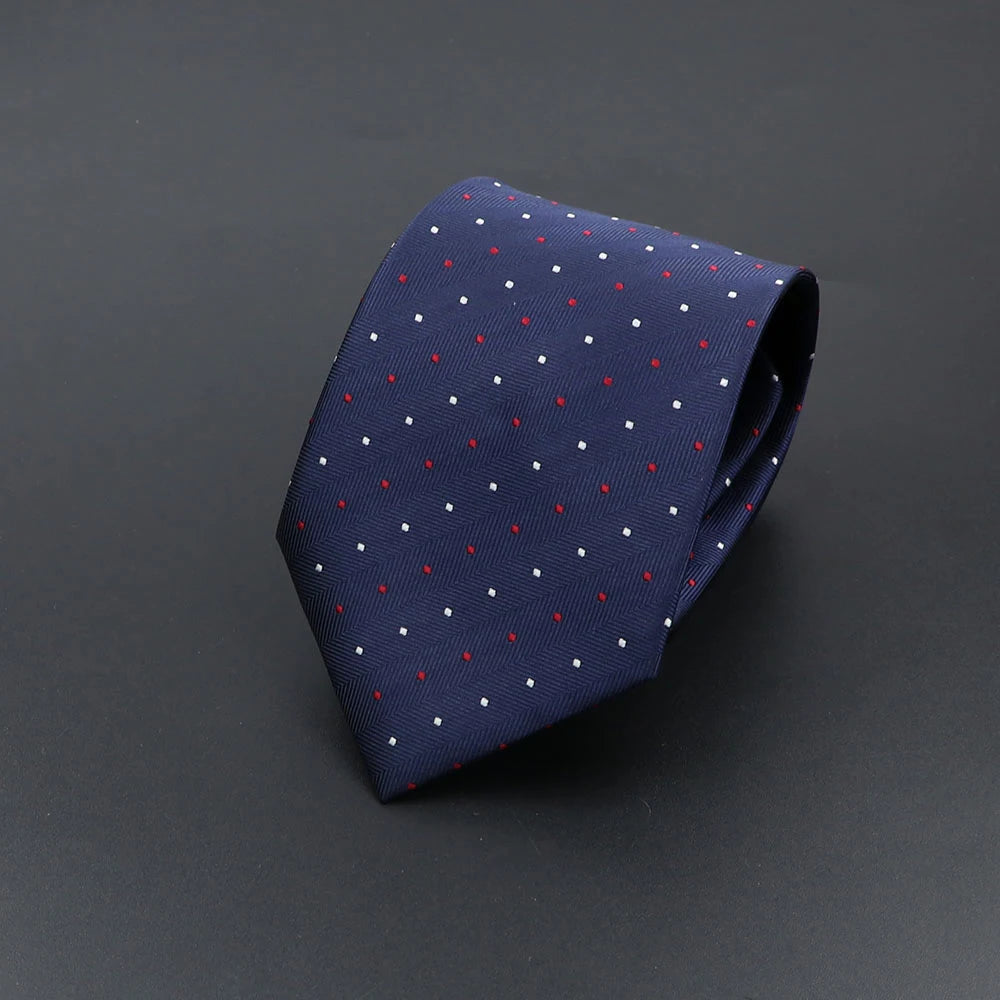 Cravate Homme Imprimée – Motifs Chiens, Rayures & Style Élégant