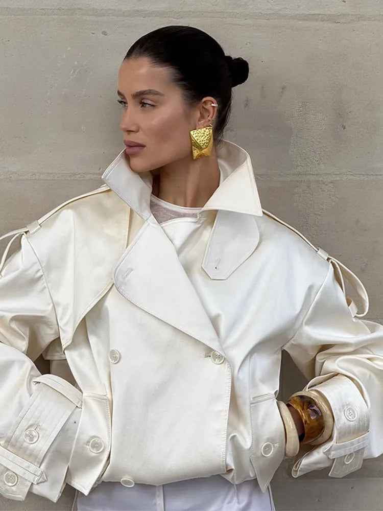 Trench Court Femme – Double Boutonnage & Lacets - Vestico