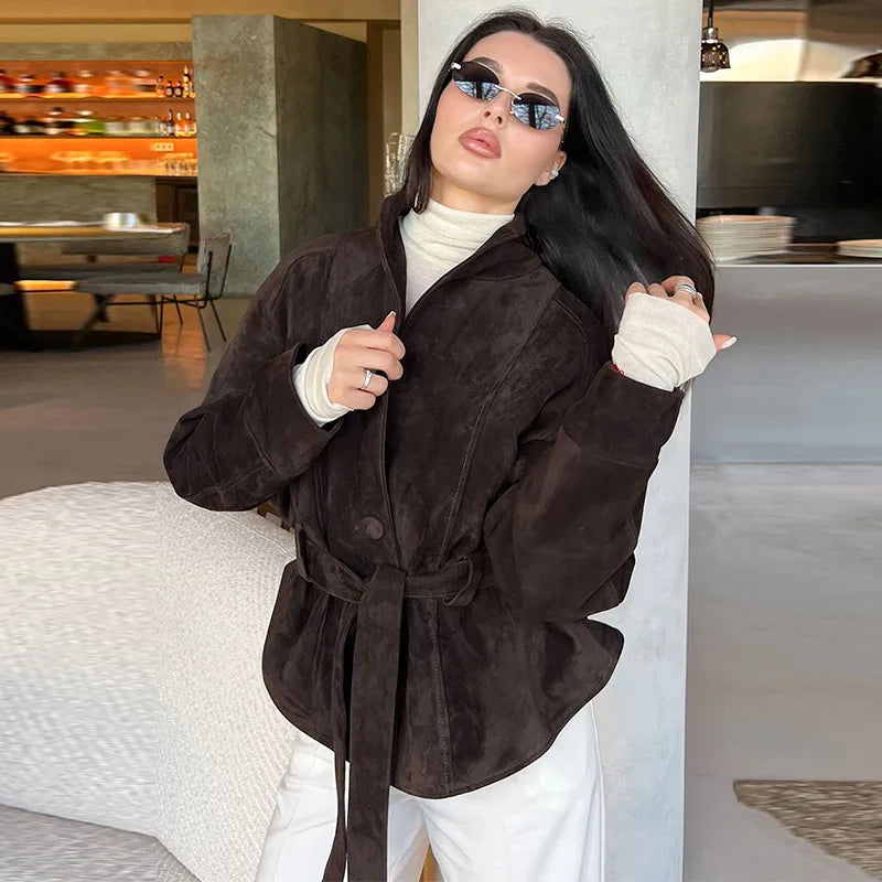 Veste Femme Vintage Suédée 2025 – Col V, Ceinturée, Manche Longue - Vestico