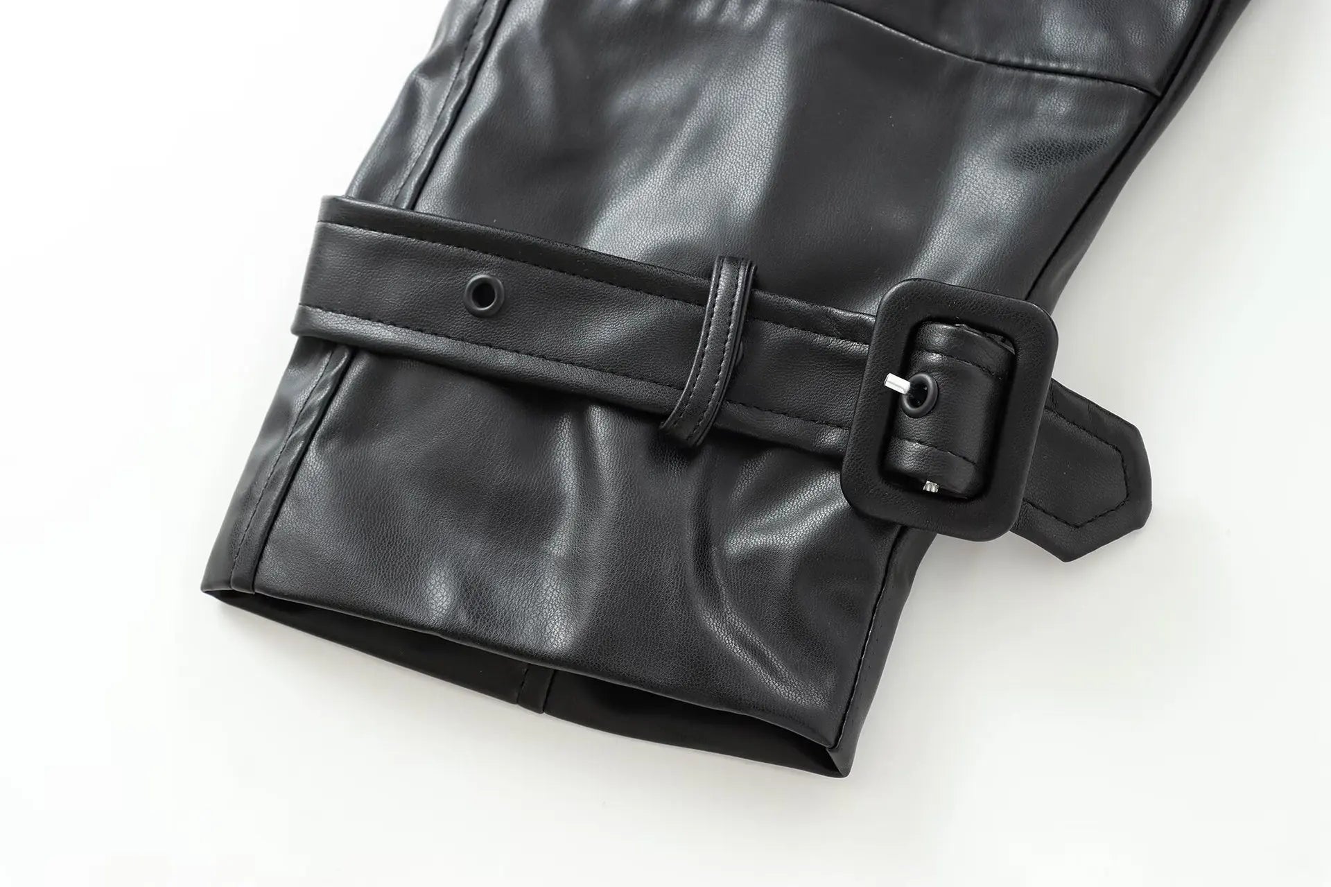 Veste PU Rouge Vin Femme – Style Street & Slim Fit - Vestico