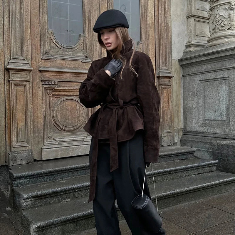 Veste Femme Vintage Suédée 2025 – Col V, Ceinturée, Manche Longue - Vestico