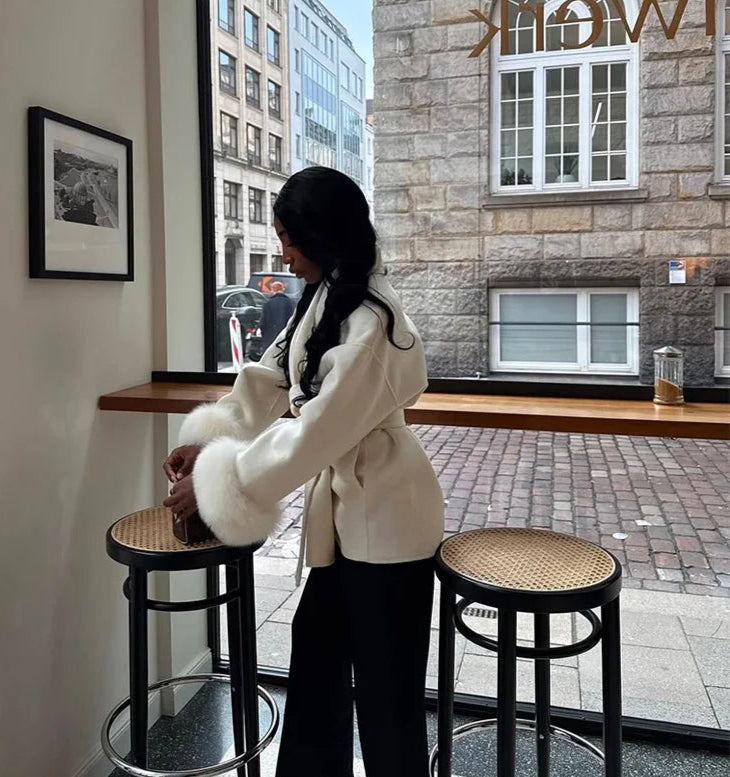 Veste Femme Laine Courte Ceinturée – Élégante & Chic Automne/Hiver 2025 - Vestico