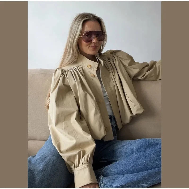 Trench Court Femme – Style Streetwear 2025 - Vestico