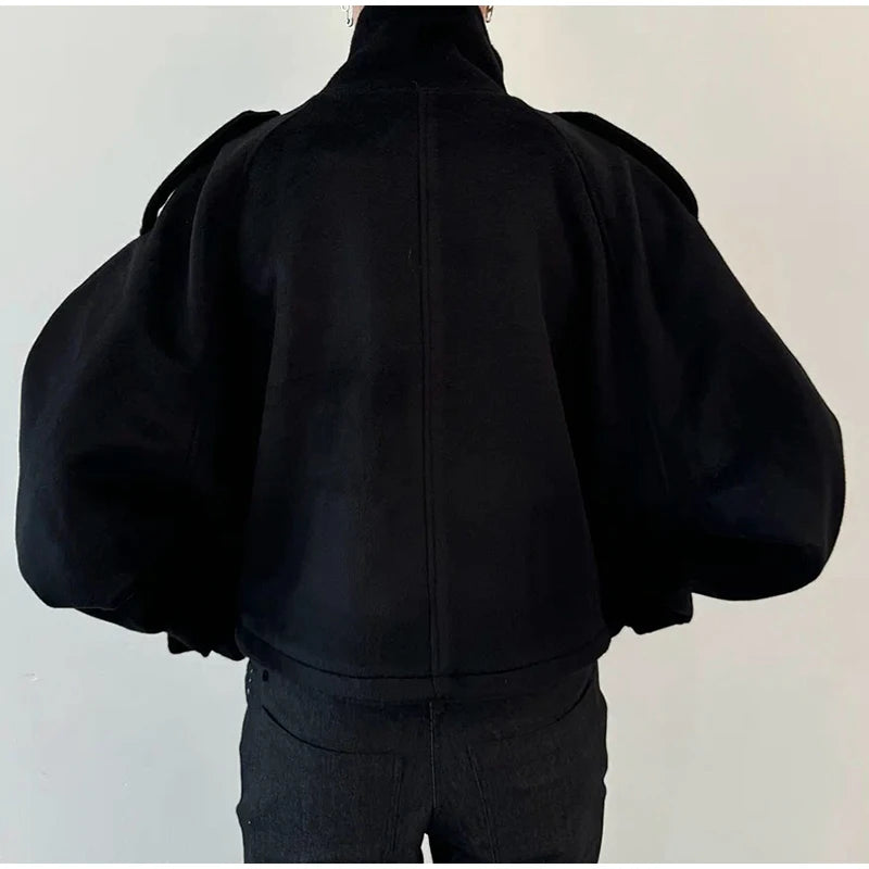 Manteau Court Femme Chic – Col Montant, Fermeture Zippée et Poches - Vestico