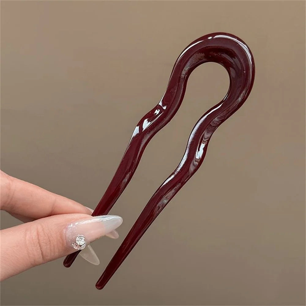 Pic à Cheveux en U Effet Écaille – Barrette Géométrique Élégante
