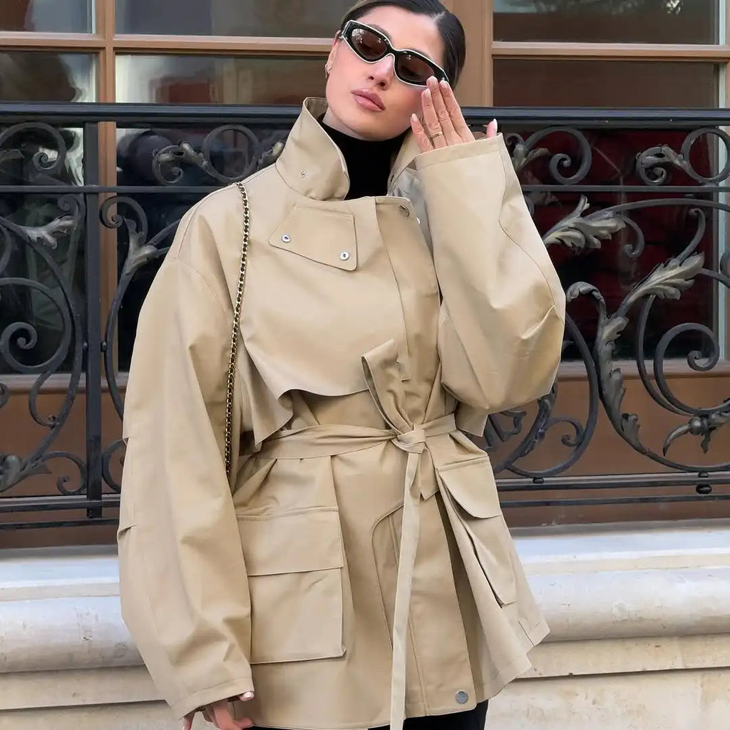Trench Court Ceinturé Femme – Élégance Khaki - Vestico