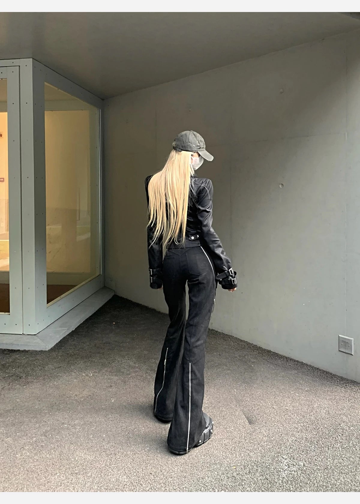 Veste Noire Femme – Simili cuir Court & Design - Vestico