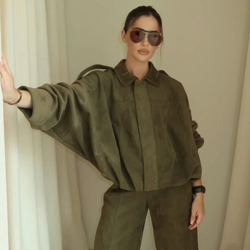 Veste Bomber Femme Suédine – Col Revers, Coupe Courte, Style Racing Chic - Vestico