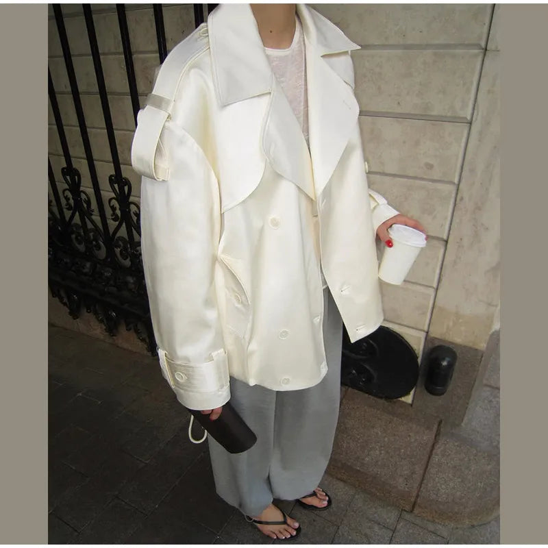 Trench Court Femme – Double Boutonnage & Lacets - Vestico