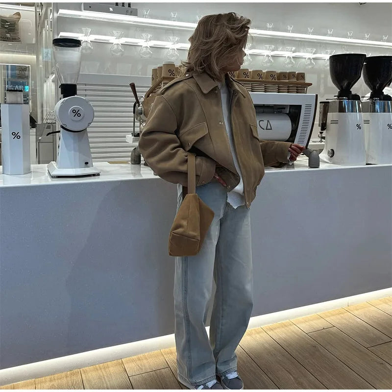 Manteau Court Femme Chic – Col Montant, Fermeture Zippée et Poches - Vestico