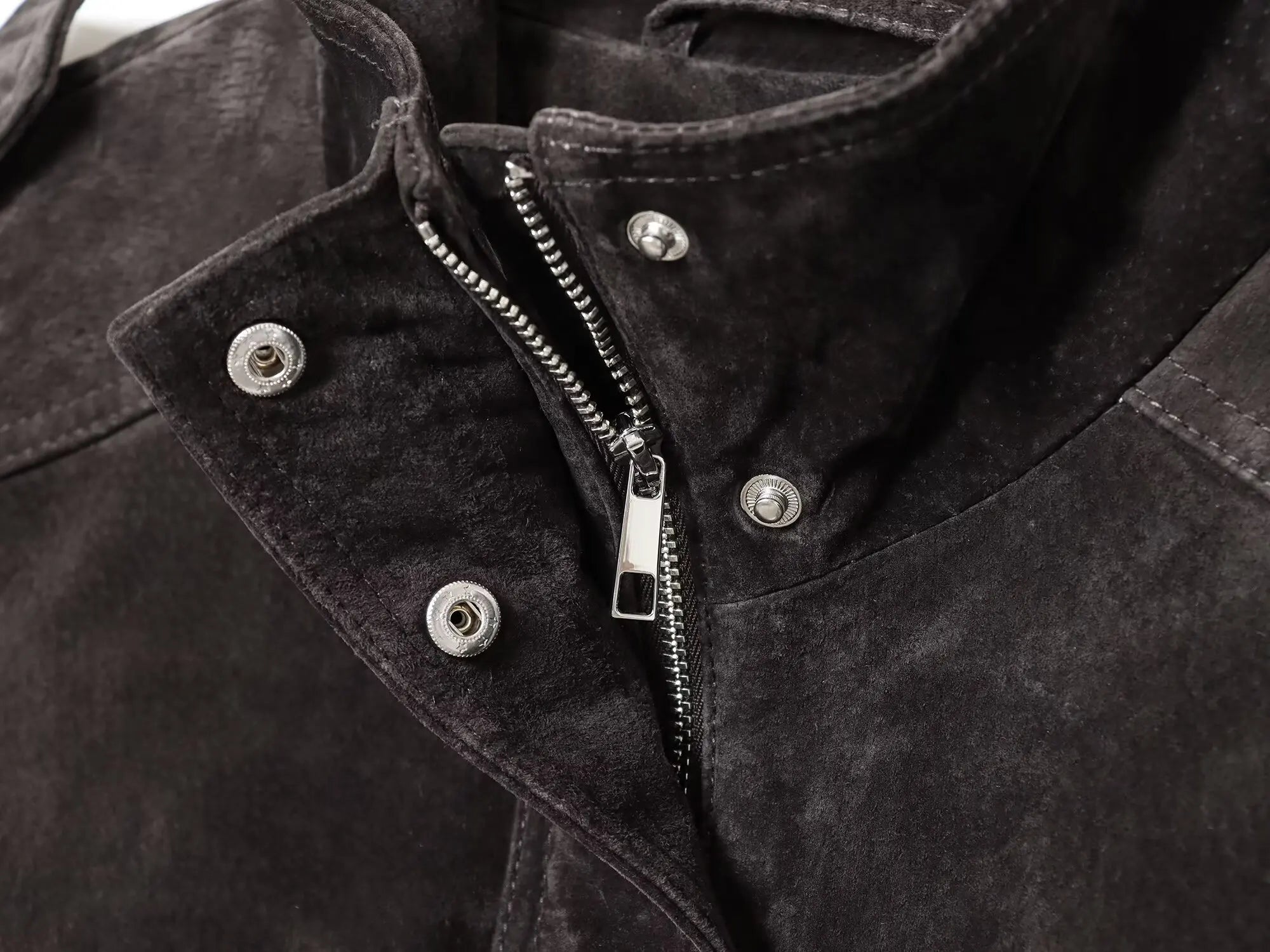 Veste Femme Suédée Grise – Col Montant, Fermeture Zippée, Style Streetwear Automne/Hiver 2025 - Vestico