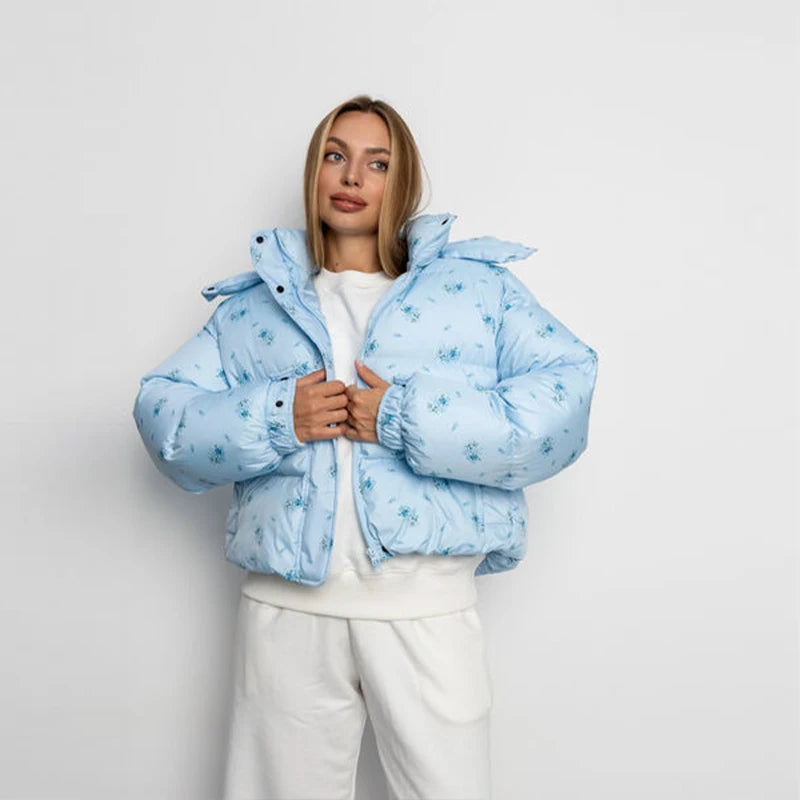 Veste Hivernale à Capuche Imprimé Cerise – Chaude, Ceinturée et Décontractée