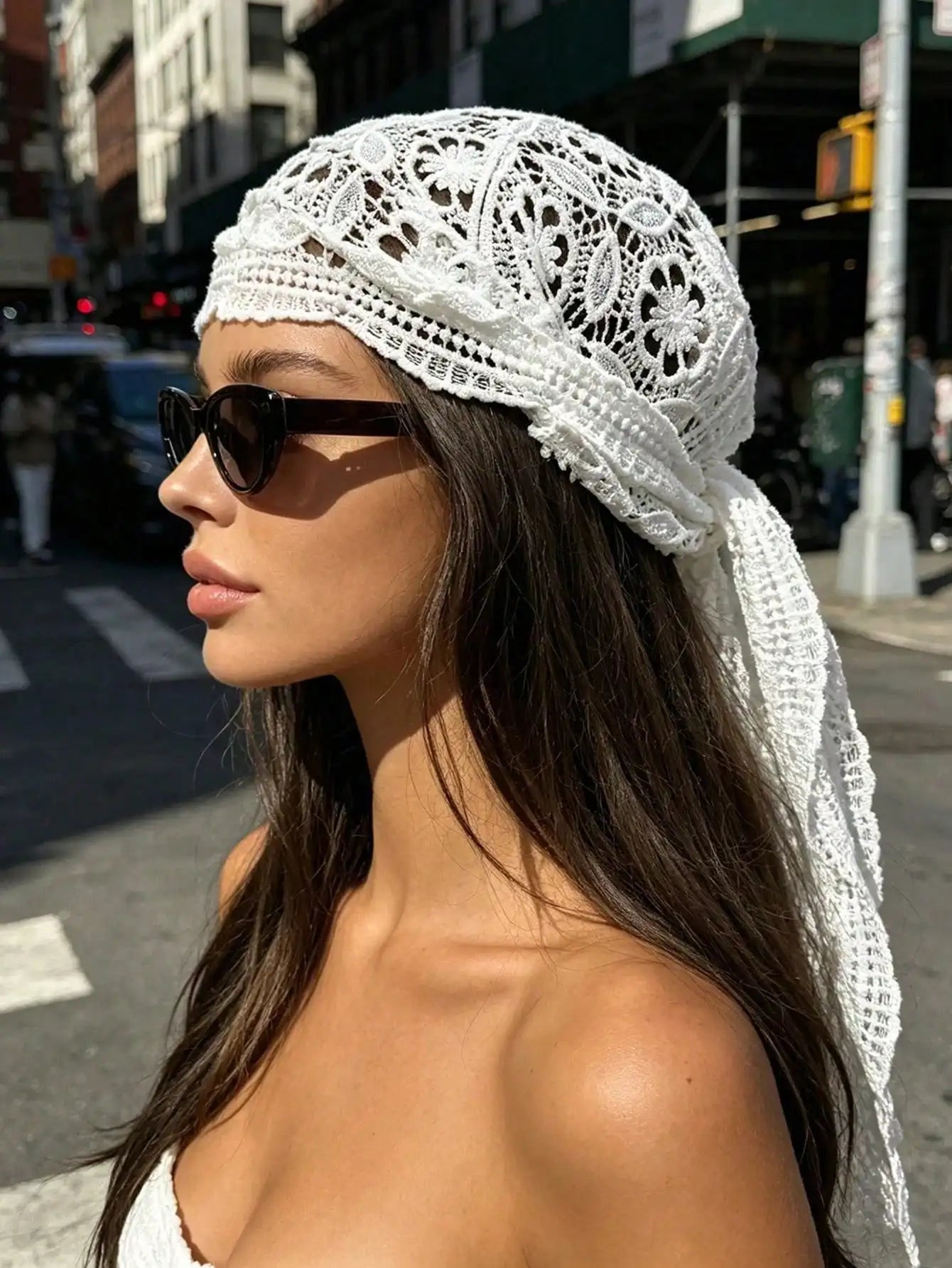 Foulard Femme en Dentelle Florale – Bandeau Cheveux & Accessoire Élégant