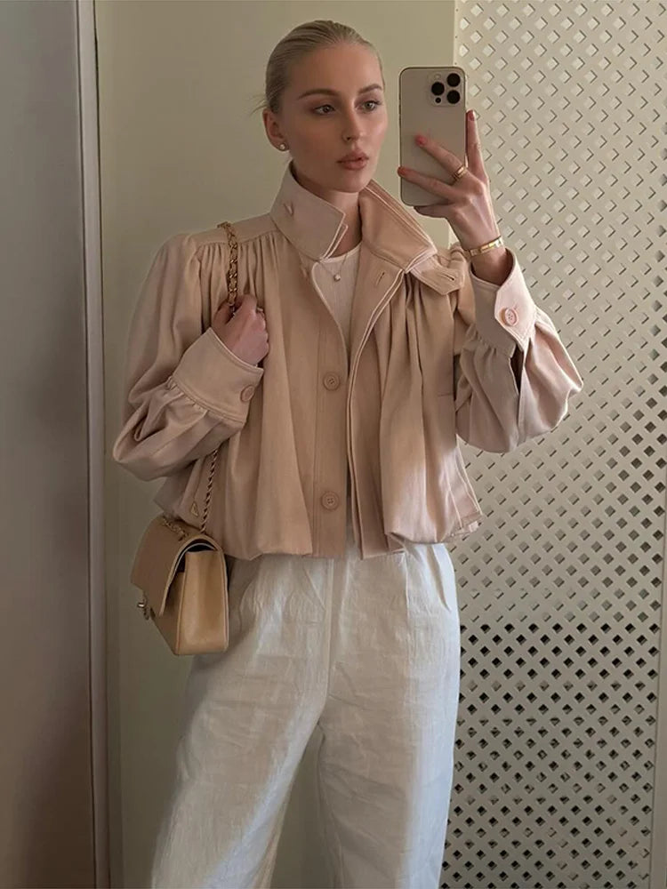 Trench Court Femme – Style Streetwear 2025 - Vestico