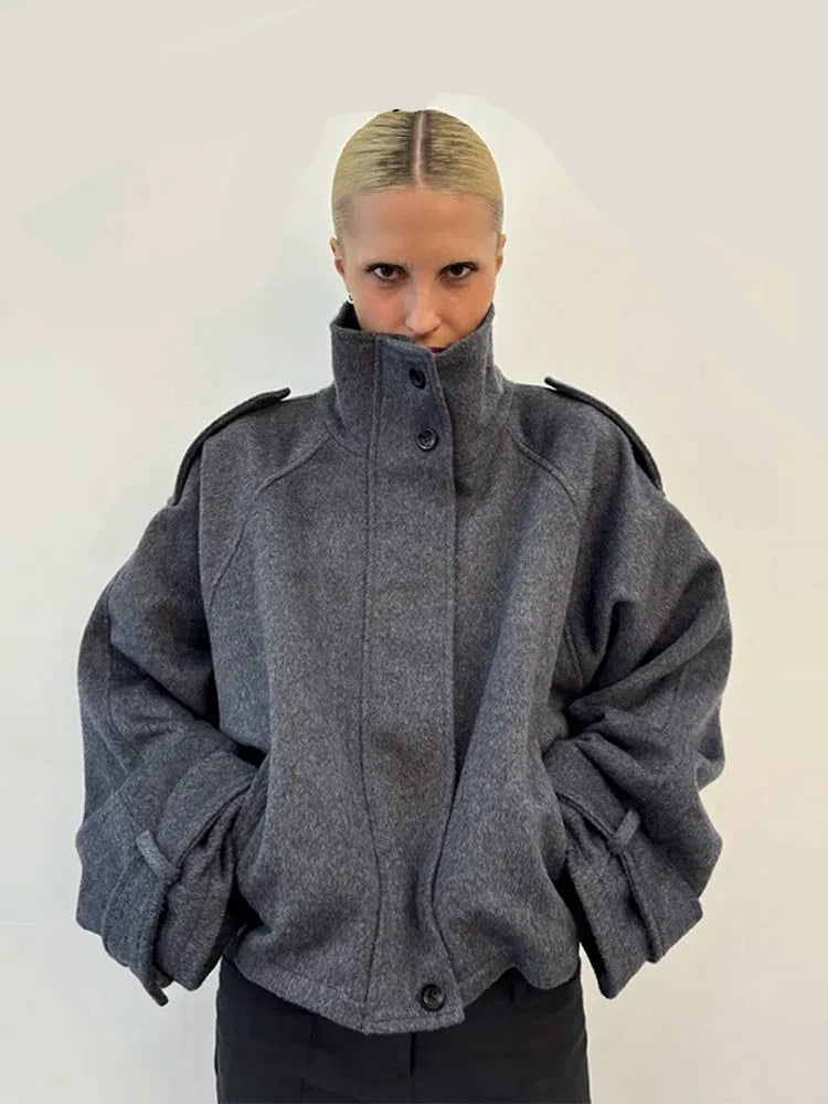 Manteau Court Femme Chic – Col Montant, Fermeture Zippée et Poches - Vestico