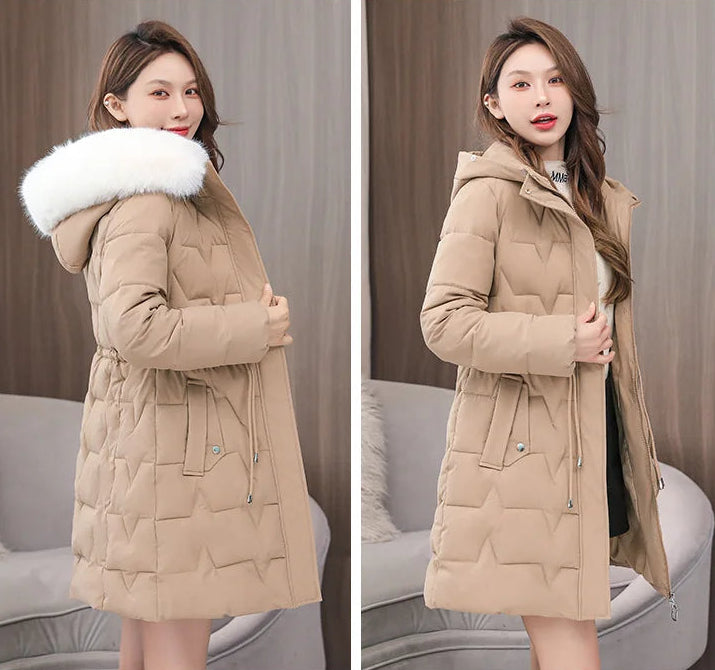 Parka Oversize à Capuche et Col en Fausse Fourrure – Élégance Décontractée d’Hiver