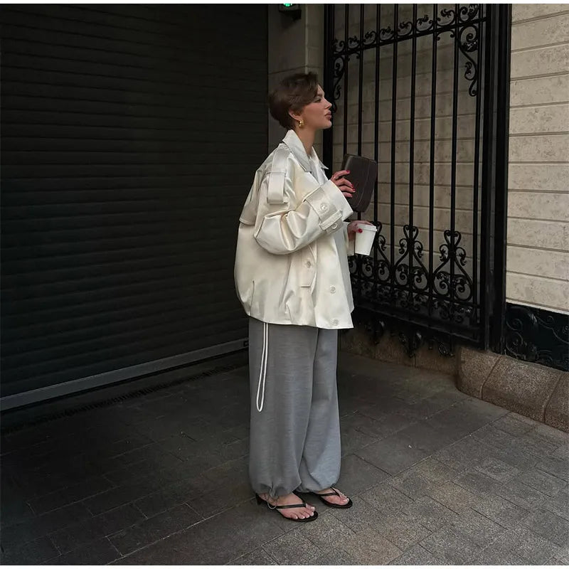 Trench Court Femme – Double Boutonnage & Lacets - Vestico