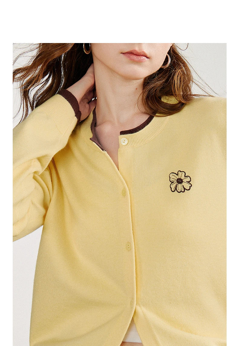 Cardigan Femme Vert Brodé – Élégance Automne/Hiver - Vestico