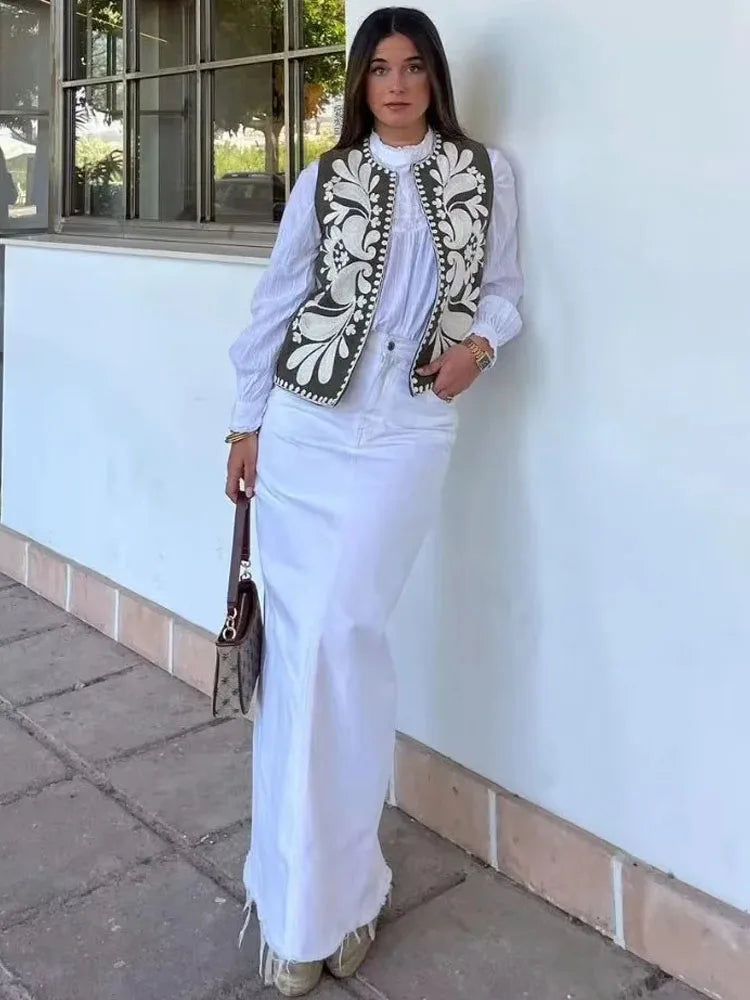 Gilet Femme Brodé Floral – Sans Manches Été 2025 - Vestico