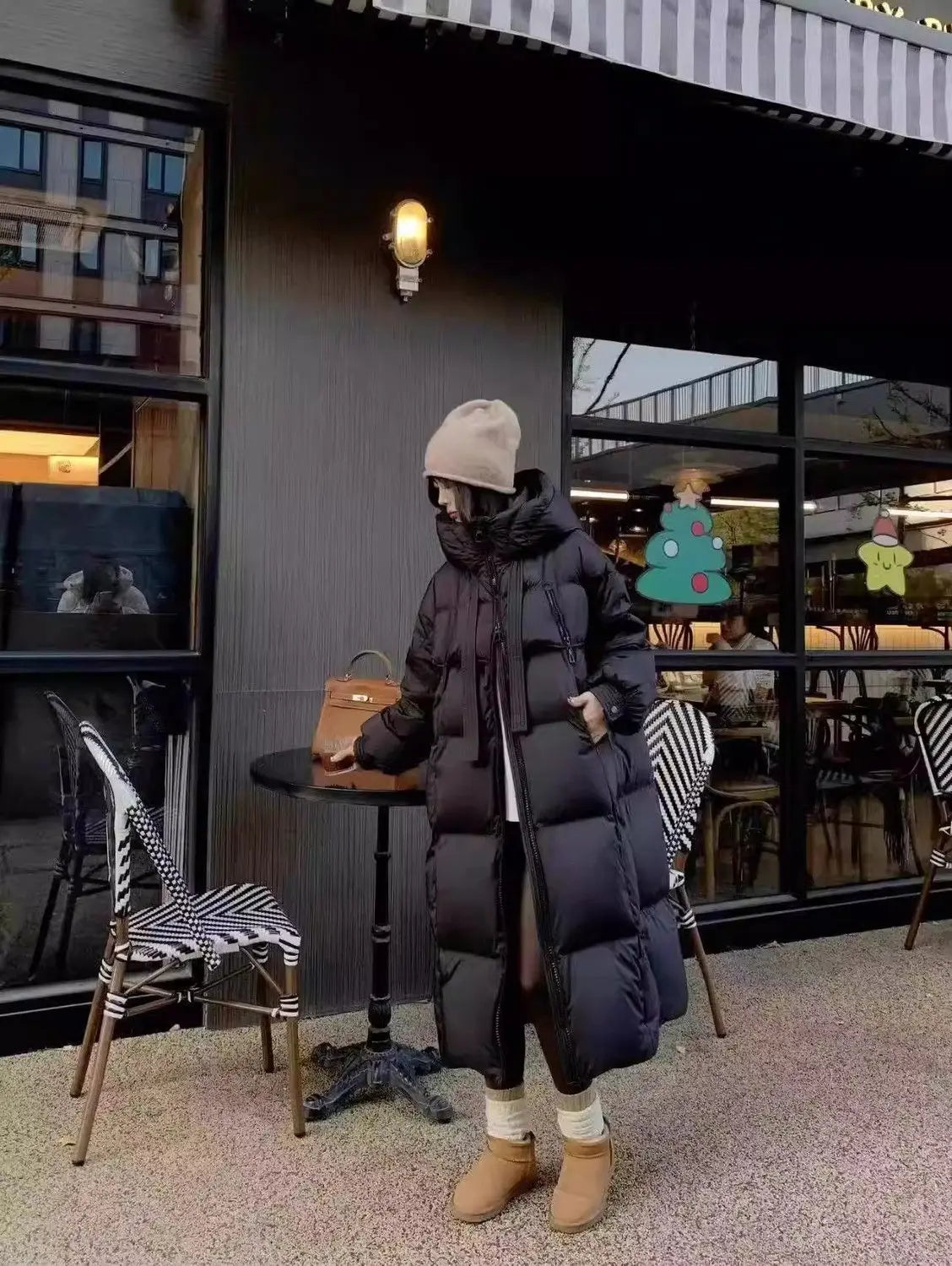 Manteau d’Hiver Long 2025 à Capuche – Doudoune Épaisse Style Coréen Décontracté