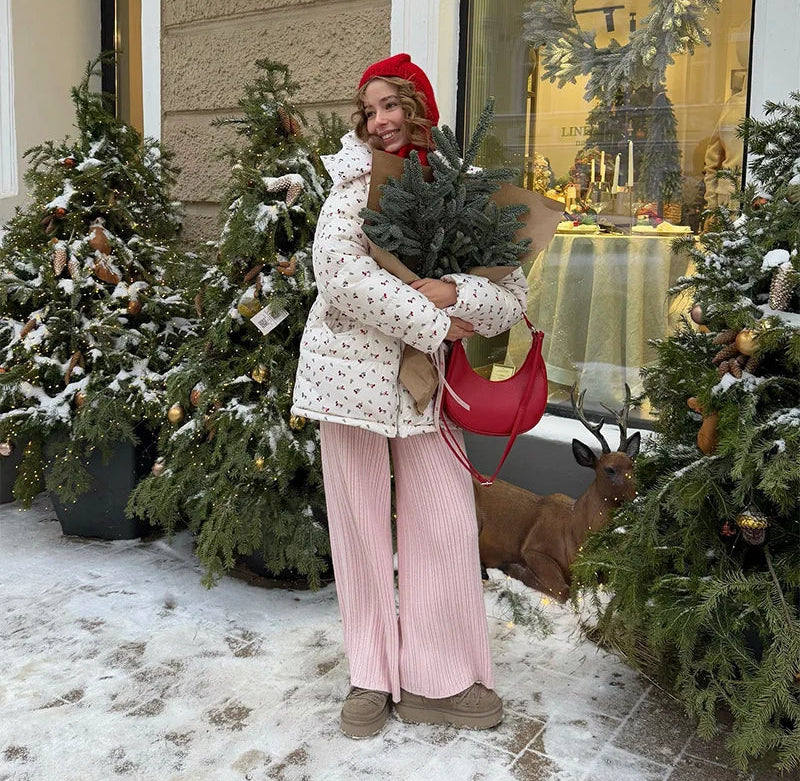 Veste Hivernale à Capuche Imprimé Cerise – Chaude, Ceinturée et Décontractée