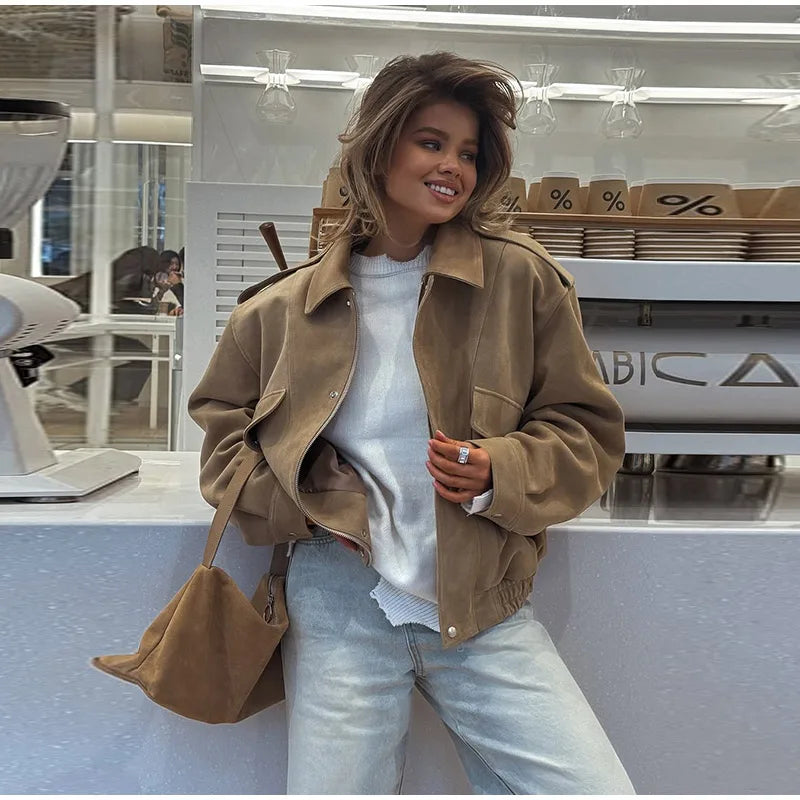 Manteau Court Femme Chic – Col Montant, Fermeture Zippée et Poches - Vestico