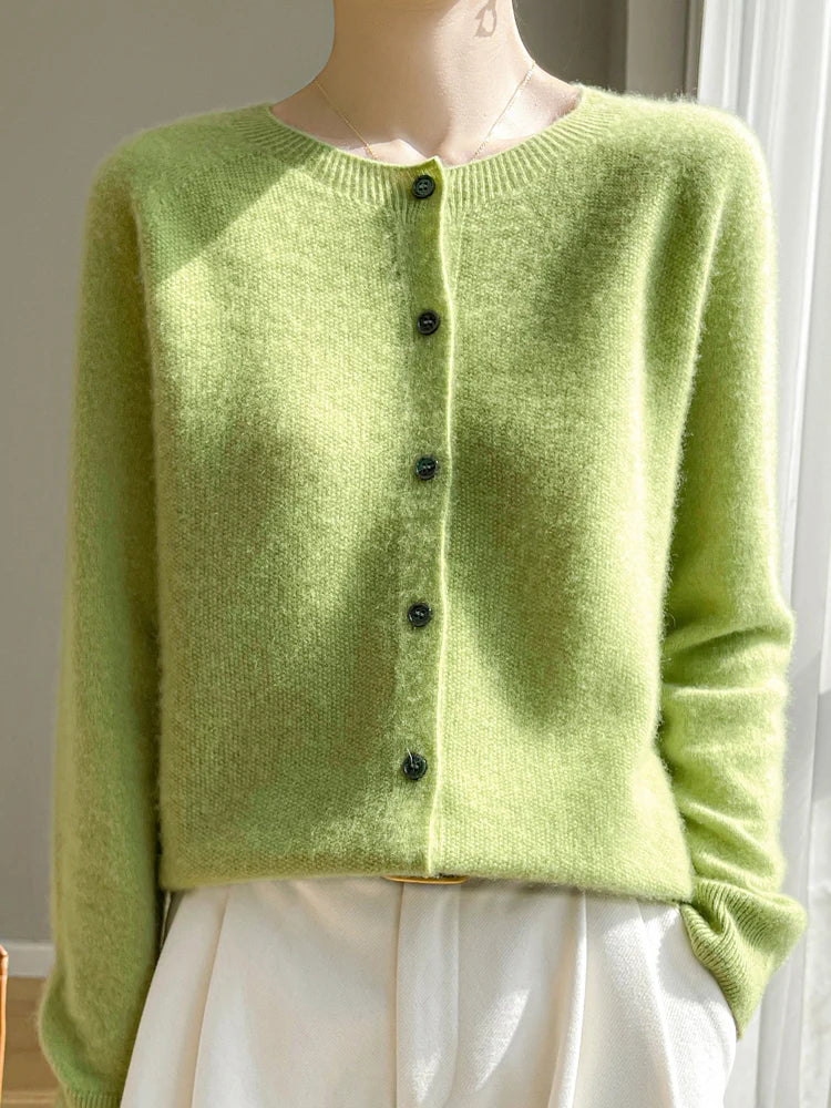 Cardigan Femme 100 % Laine Mérinos – Col Rond, Boutonné & Doux