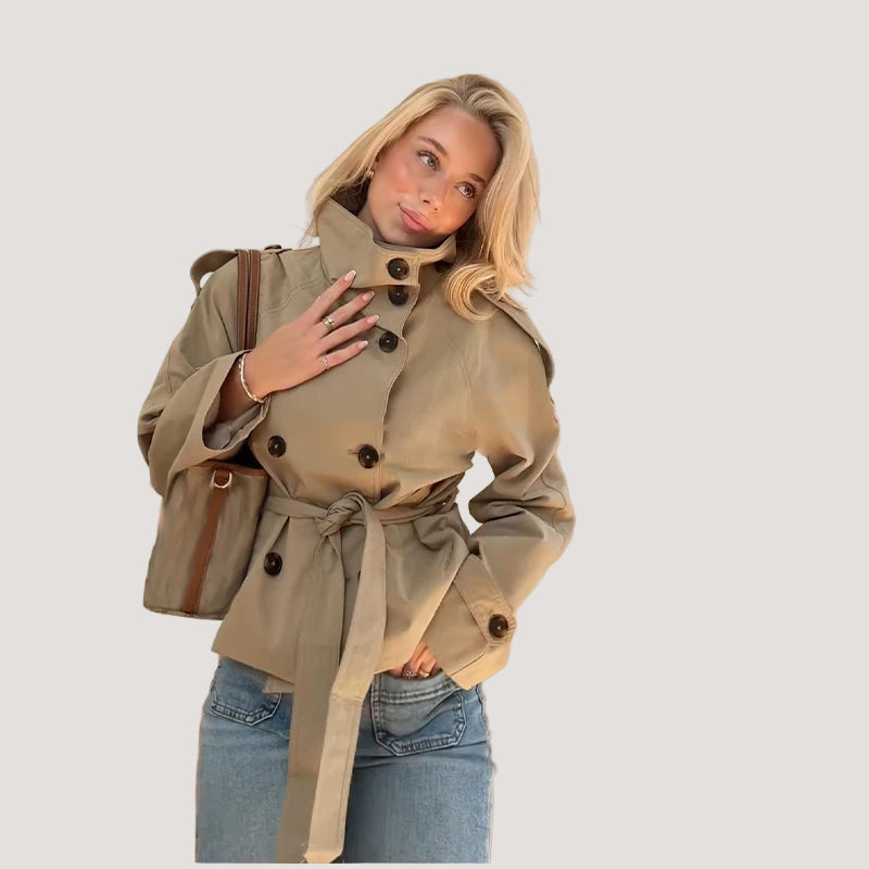 Trench Court Femme Chic – Double Boutonnage et Ceinture à la Taille - Vestico