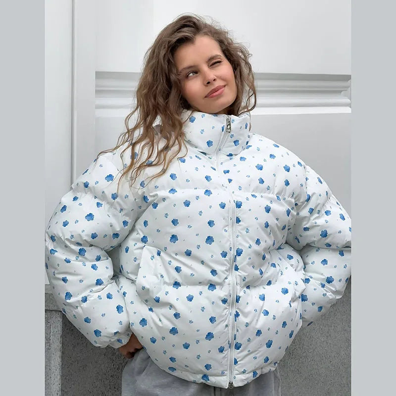 Veste Hivernale à Capuche Imprimé Cerise – Chaude, Ceinturée et Décontractée