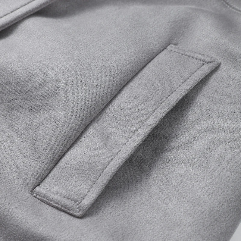 Trench Long Femme en Suédine avec Ceinture – Double Boutonnage, Poches, Style Rétro Automne/Hiver 2025 - Vestico