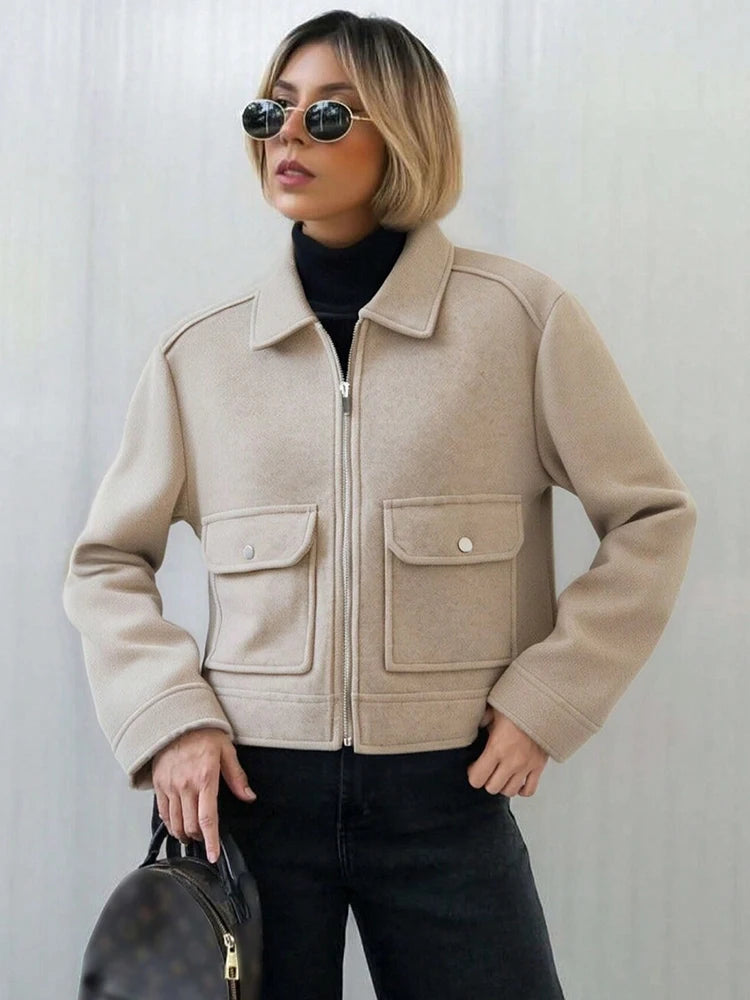 Veste Femme à Fermeture Zippée – Coupe Ample, Poches & Style Casual