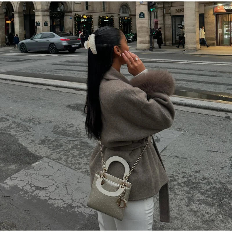 Veste Femme Laine Courte Ceinturée – Élégante & Chic Automne/Hiver 2025 - Vestico