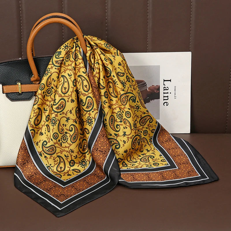 Foulard Carré Satiné Femme – Imprimé Floral, Élégant & Multifonction - Vestico