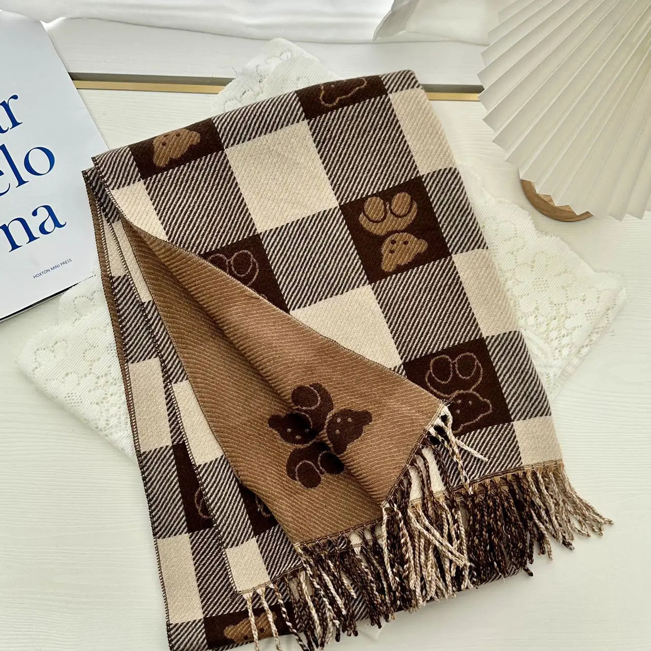 Écharpe Femme d’Hiver – Grande Écharpe Chaude, Imprimée & Douce - Vestico