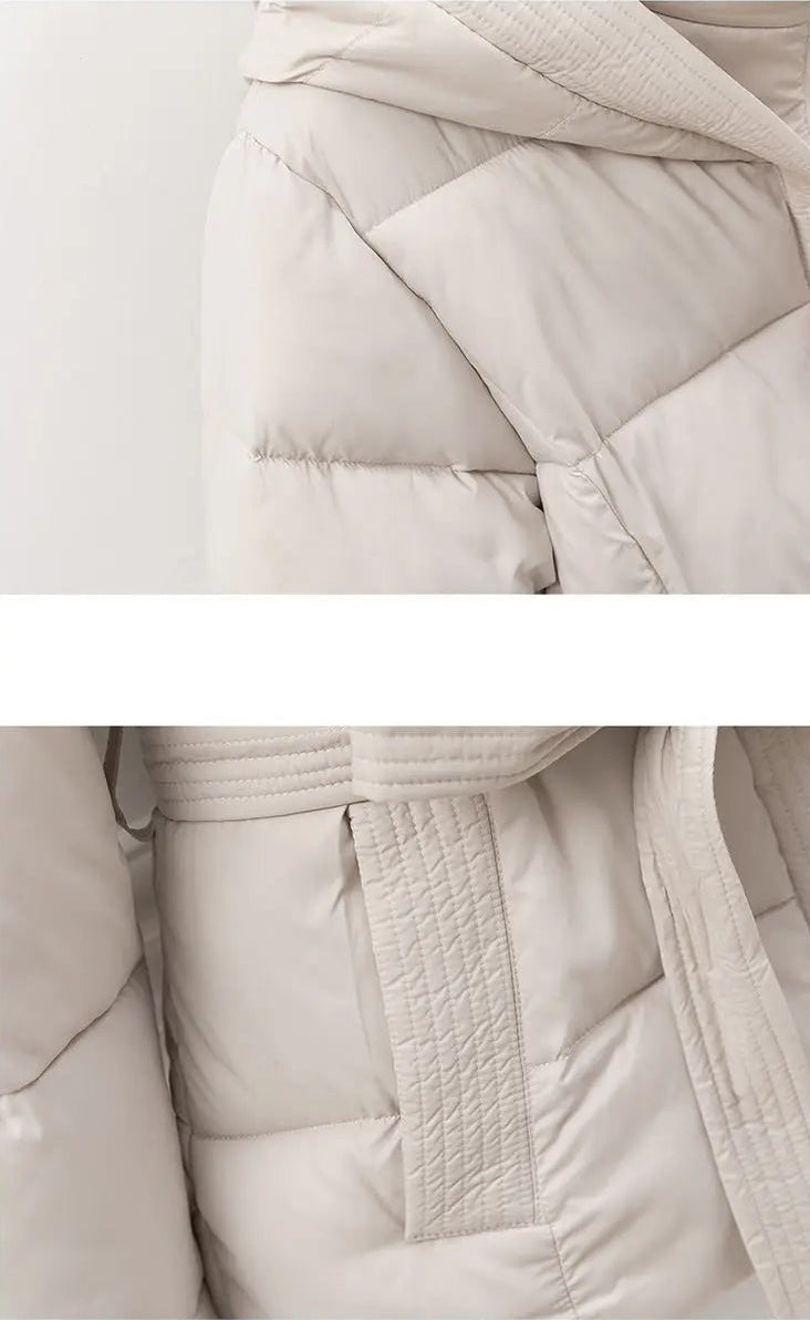 Veste Doudoune Ceinturée à Capuche – Élégance et Chaleur Hivernale
