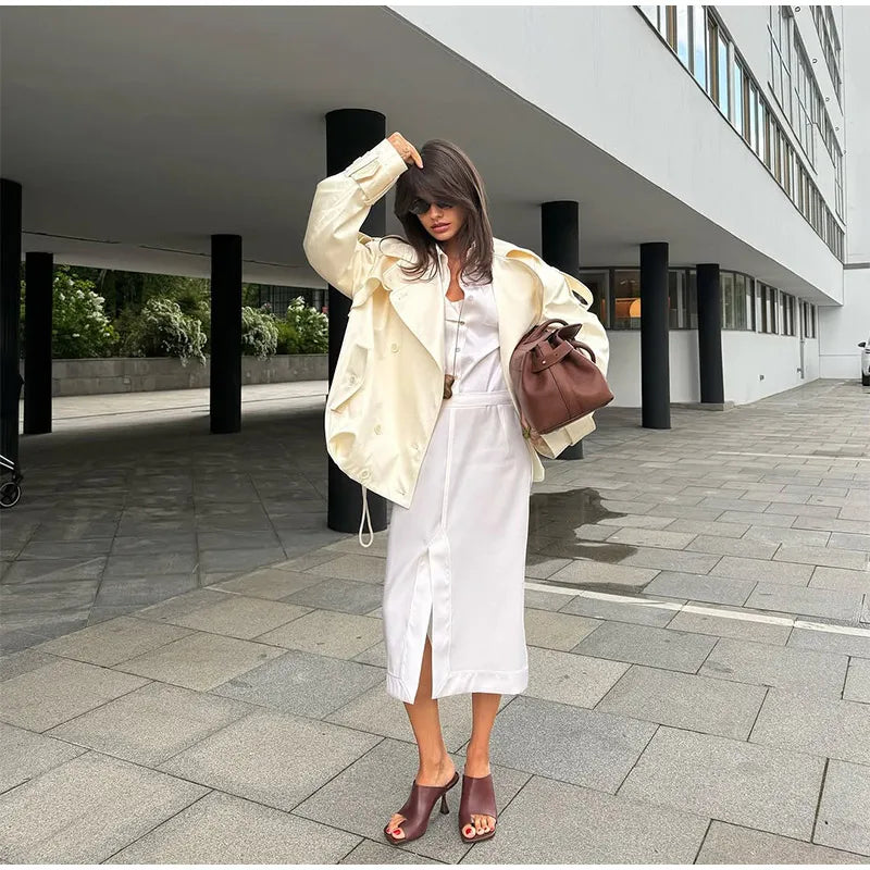 Trench Court Femme – Double Boutonnage & Lacets - Vestico