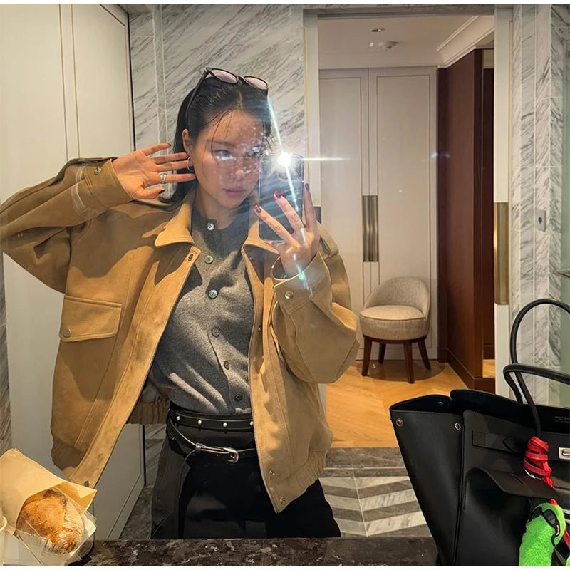 Manteau Court Femme Chic – Col Montant, Fermeture Zippée et Poches - Vestico