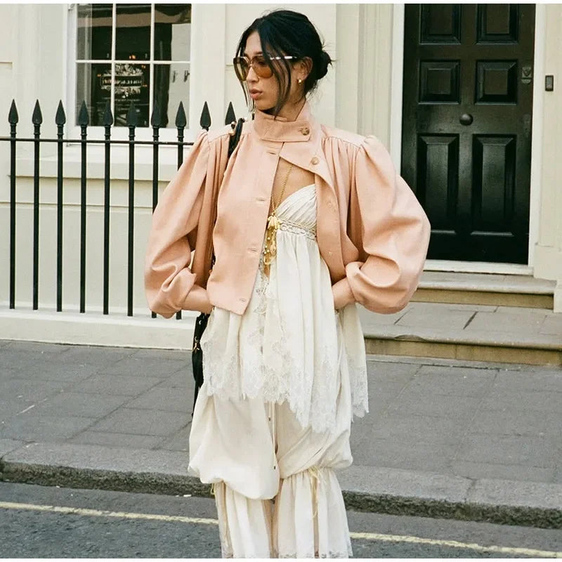 Trench Court Femme – Style Streetwear 2025 - Vestico