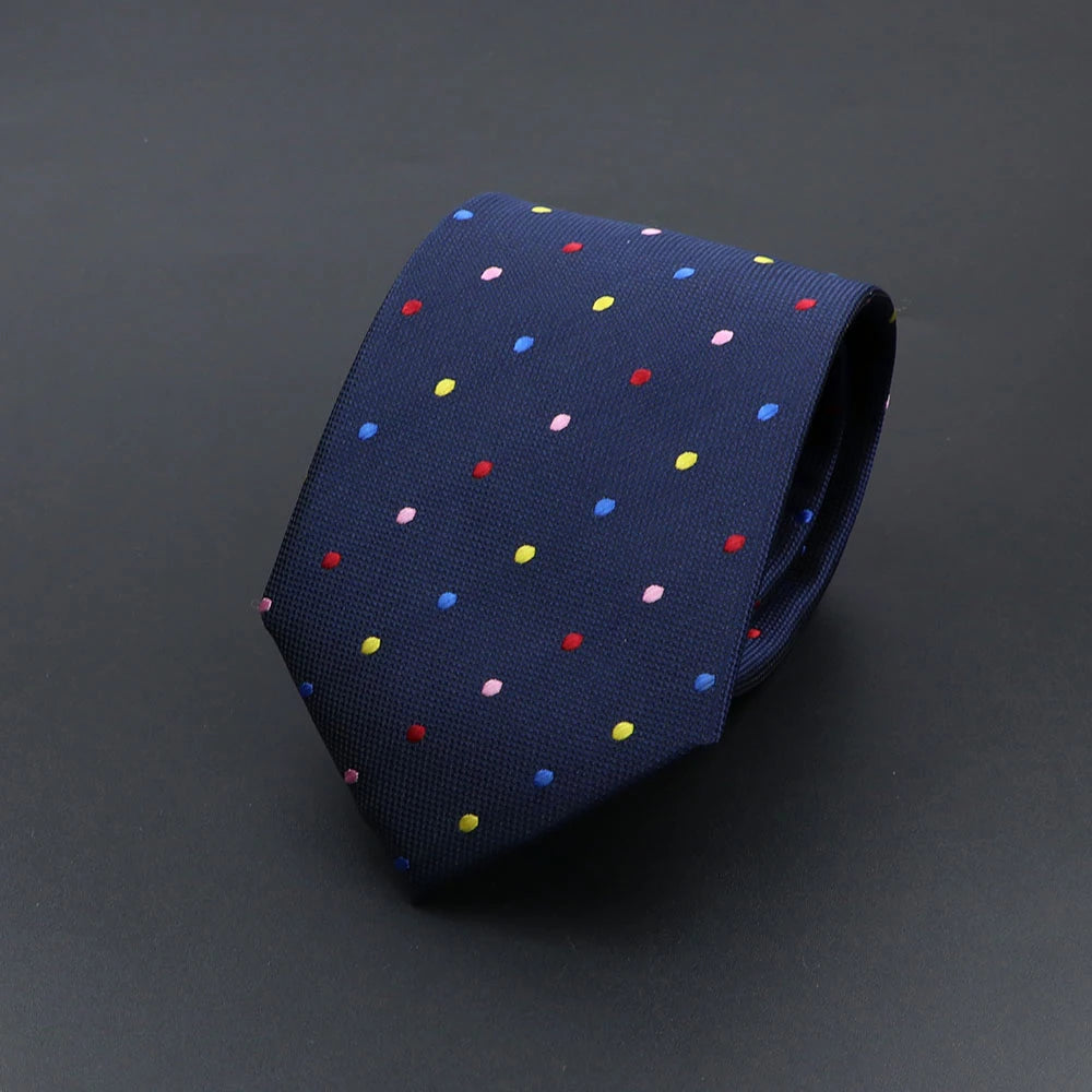 Cravate Homme Imprimée – Motifs Chiens, Rayures & Style Élégant