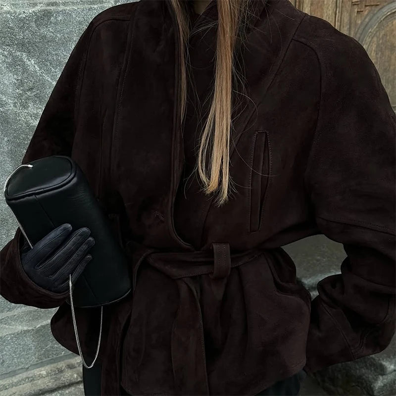 Veste Femme Vintage Suédée 2025 – Col V, Ceinturée, Manche Longue - Vestico