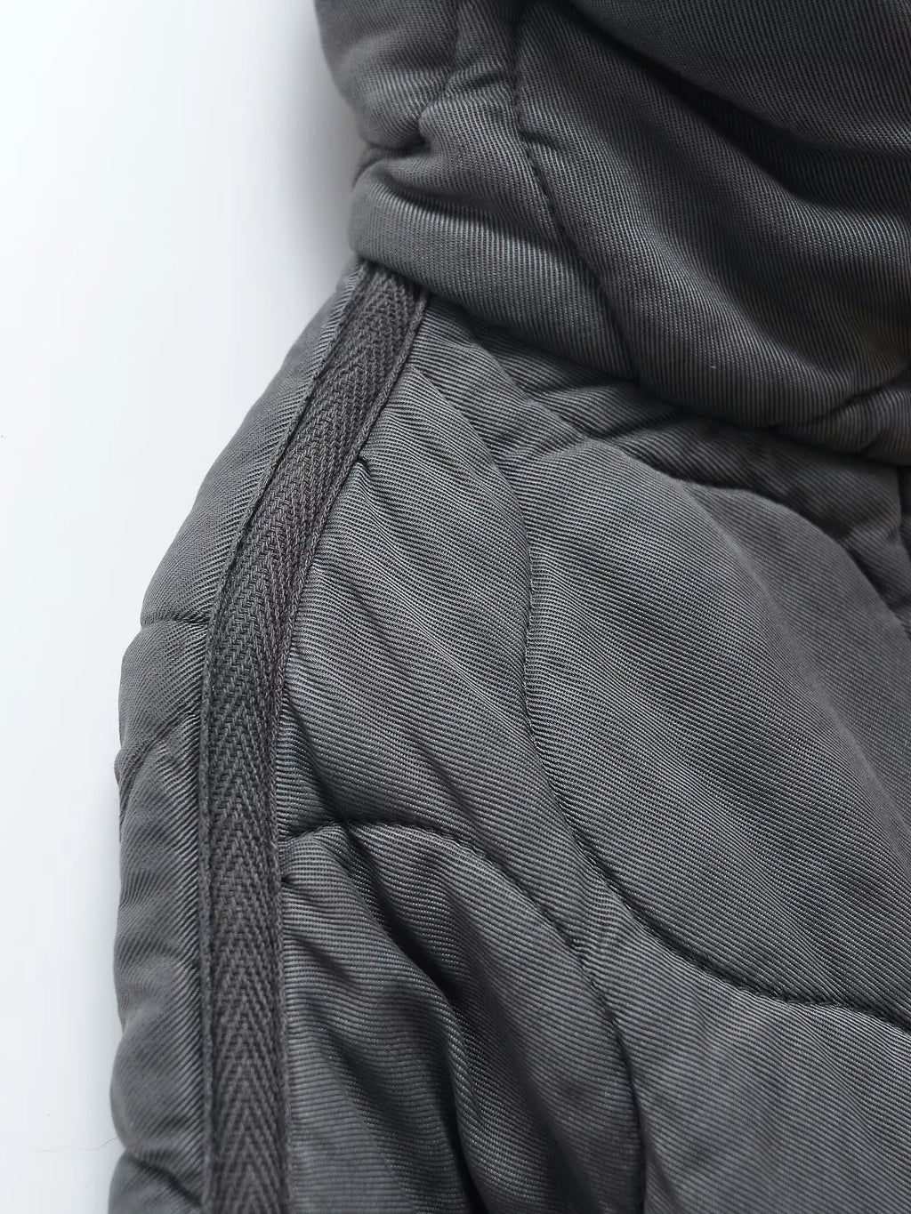 Veste Matelassée Femme Col Montant avec Cordon à la Taille, Style Rétro Décontracté Automne/Hiver 2025