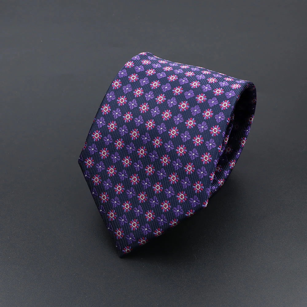 Cravate Homme Imprimée – Motifs Chiens, Rayures & Style Élégant
