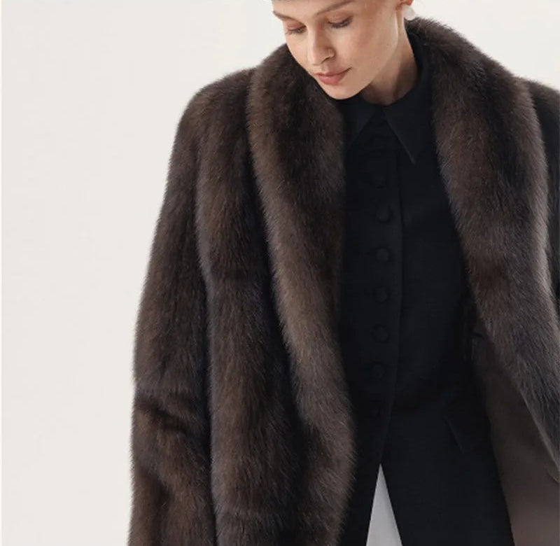 Veste Courte Femme en Fausse Fourrure Marron – Col Revers Col V Style Décontracté