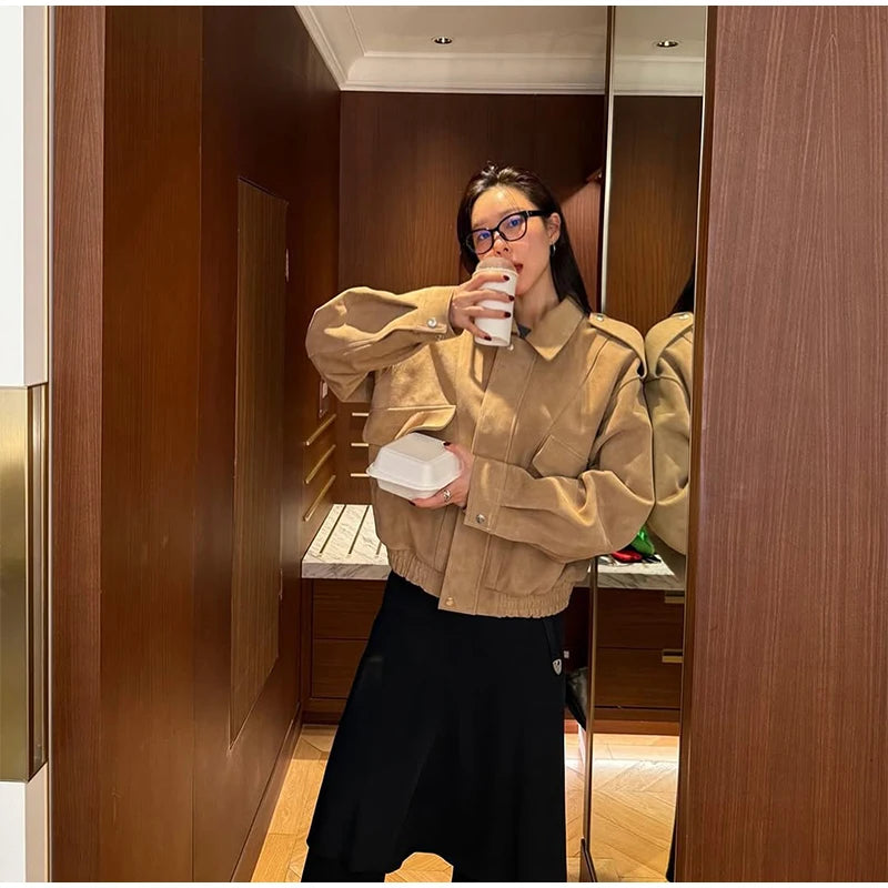 Manteau Court Femme Chic – Col Montant, Fermeture Zippée et Poches - Vestico